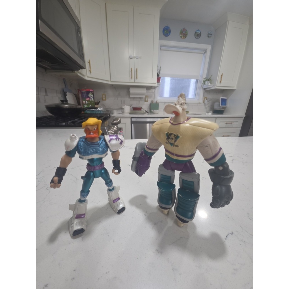 Mighty Ducks Lot Of 2 6" Action Figures Mattel 1996
